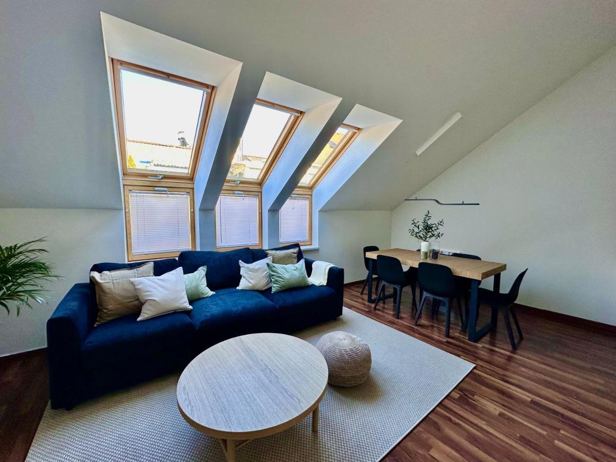 Designer Apartment Im Herzen Von 플메스 외부 사진