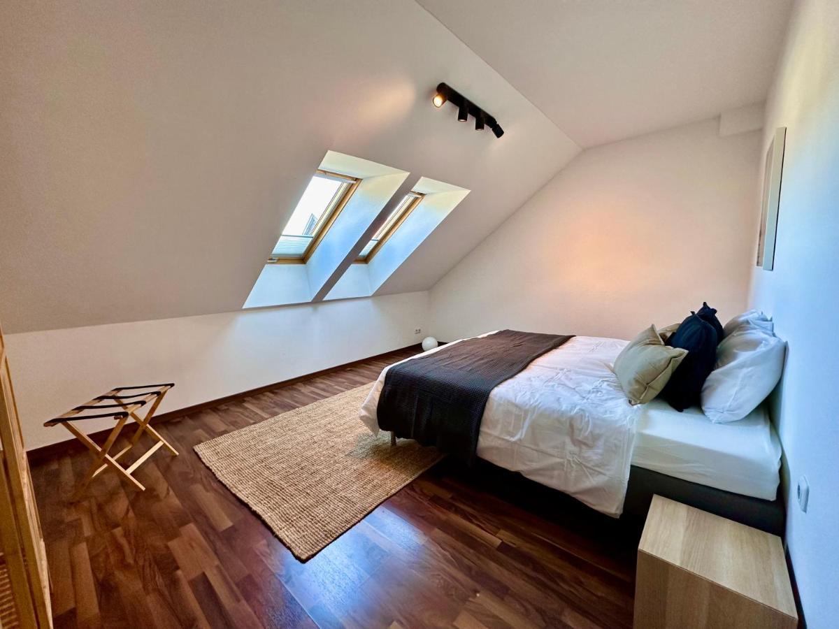 Designer Apartment Im Herzen Von 플메스 외부 사진